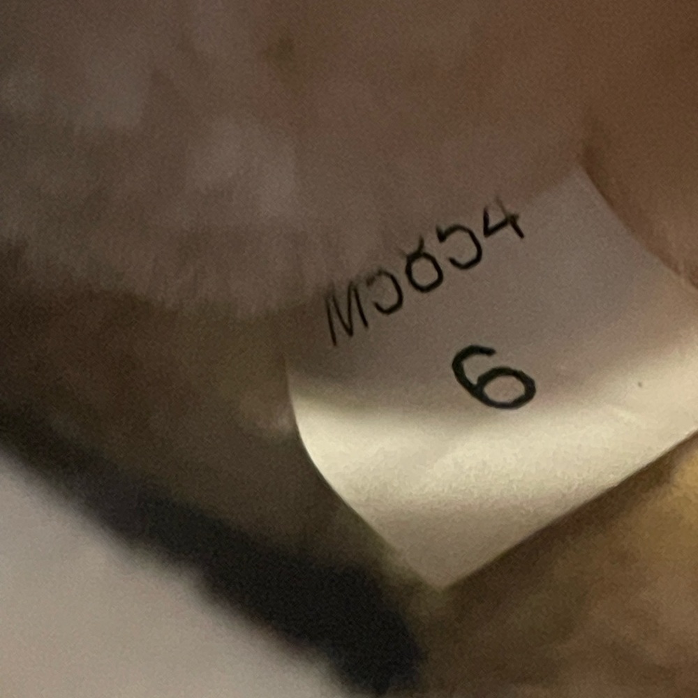 UGG CLASSIC ULTRA MINI CHESTNUT BOOTS Sheepskin Footwear NWOT - Picture 9 of 10